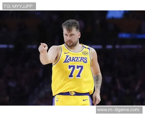 东契奇谈黄蜂之战表现起伏三球配合助攻制造投篮空间